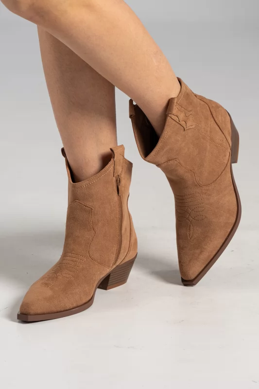 Cowboots Suede