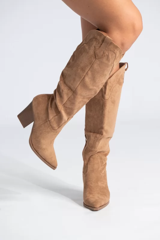 Cowboots Suede