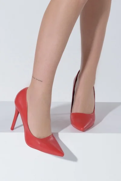 Pumps Leatherette Red