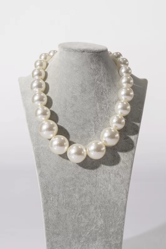 Necklace Full Pearls 