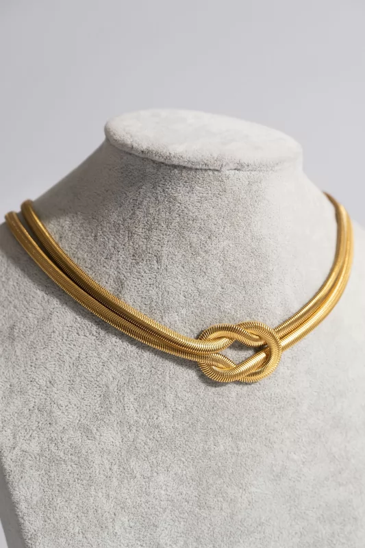 Necklace Knot Snake