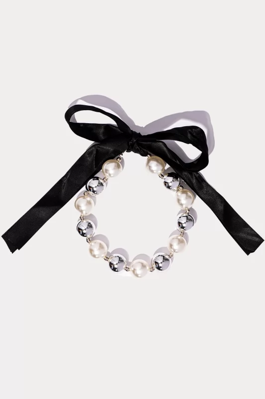 Necklace Pearls Ribbon