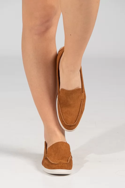 Moccasin Suede 