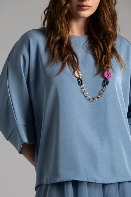 Blouse Sleeve Bat Necklace