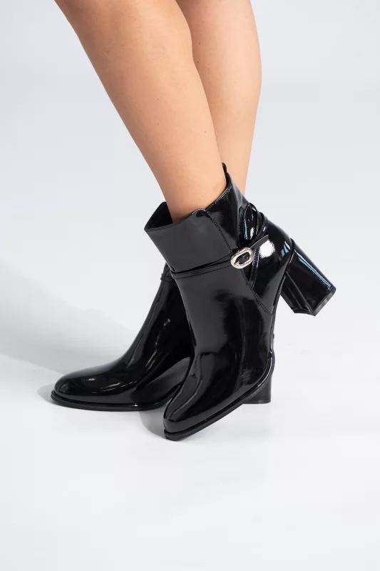 Bootie Ankle Lustrini