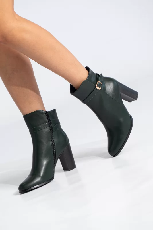 Boots Heel  Buckle 