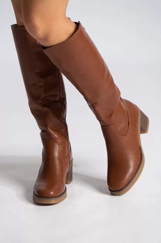 Leatherette Boots Round Toe