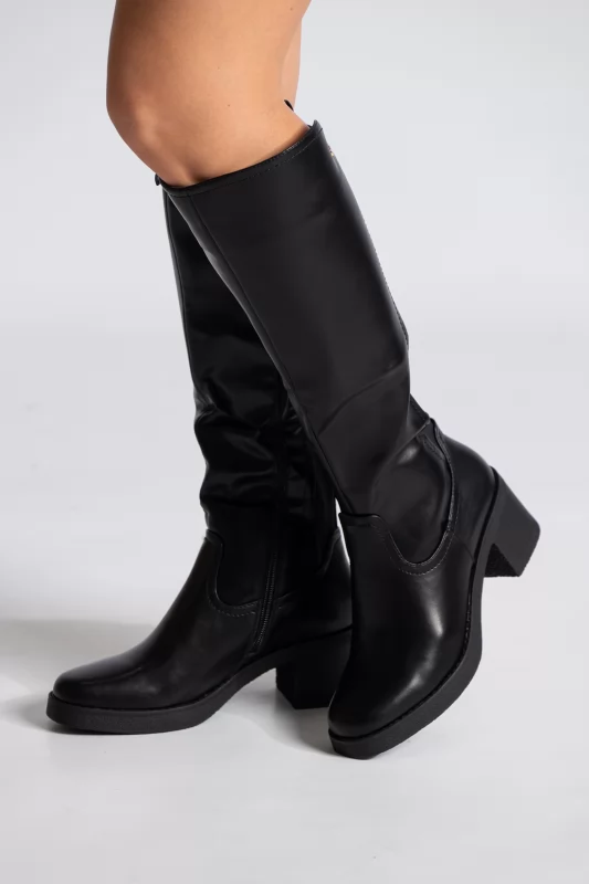 Leatherette Boots Round Toe