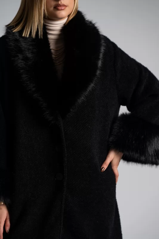 Coat Furry Details