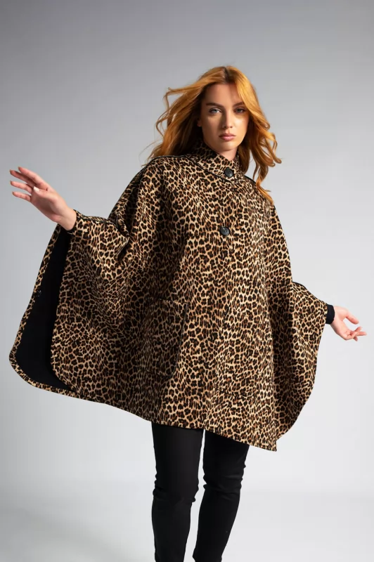 Poncho Leopar Print