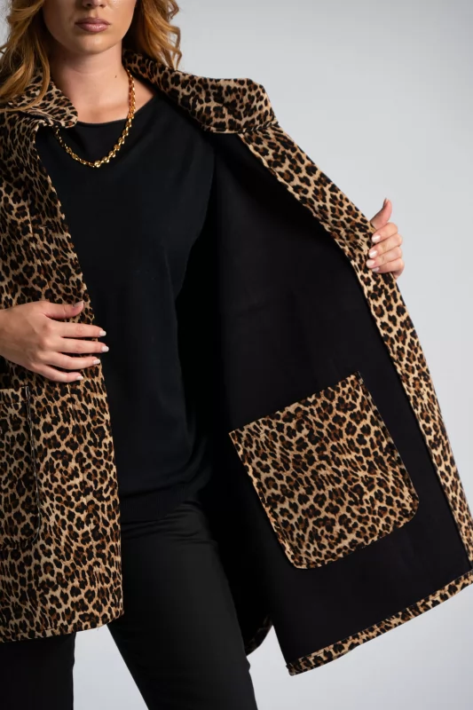 Poncho Leopar Print