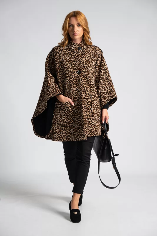 Poncho Leopar Print