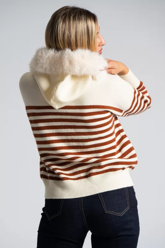 Sweater Stripes Pearls Fur Collar