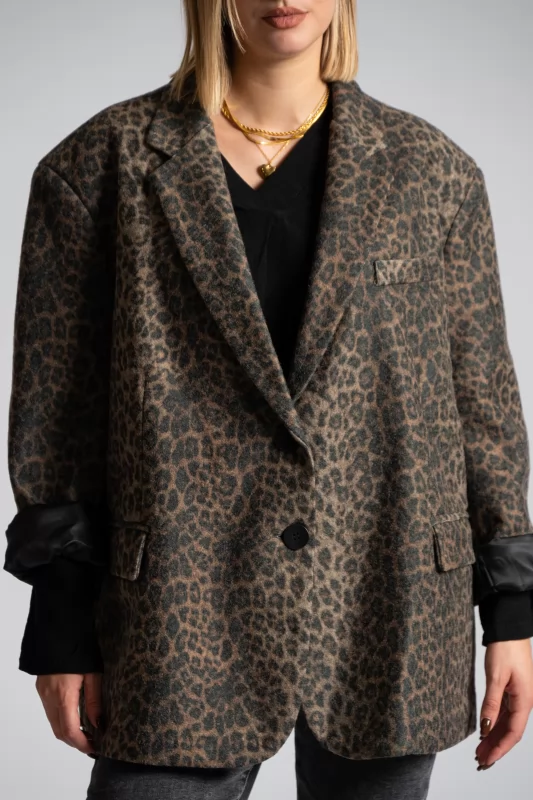 Blazer Leopar