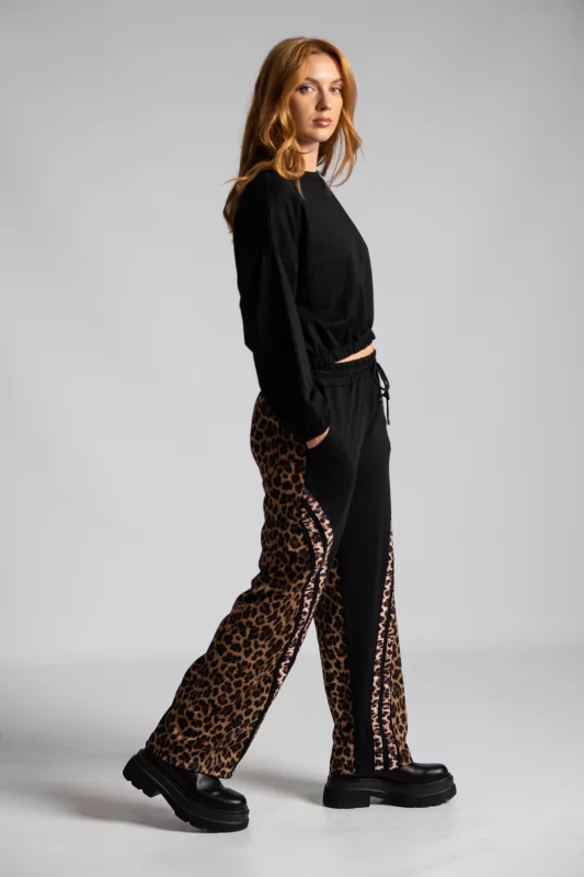 Animal Pattern Blouse-Trousers Sweatpants Set