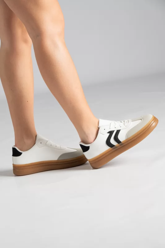 Sneakers Platform Suede Detail